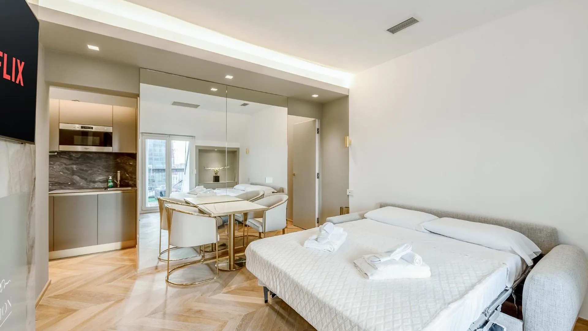 Luxury Skyview Suite - Citylife Apartment - Mico Milán